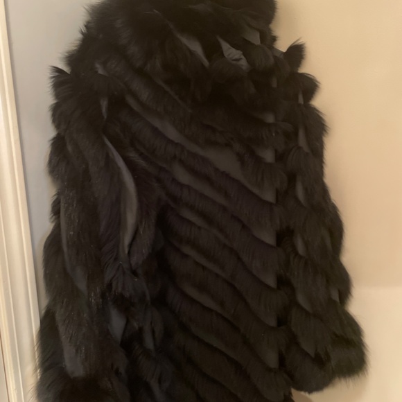 Norwegian Black fox reversible- water resistant - Picture 4 of 6